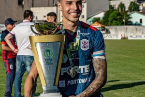 Marcílio Dias acerta o empréstimo do zagueiro Luan ao Hercílio Luz ⚓️🔴🔵